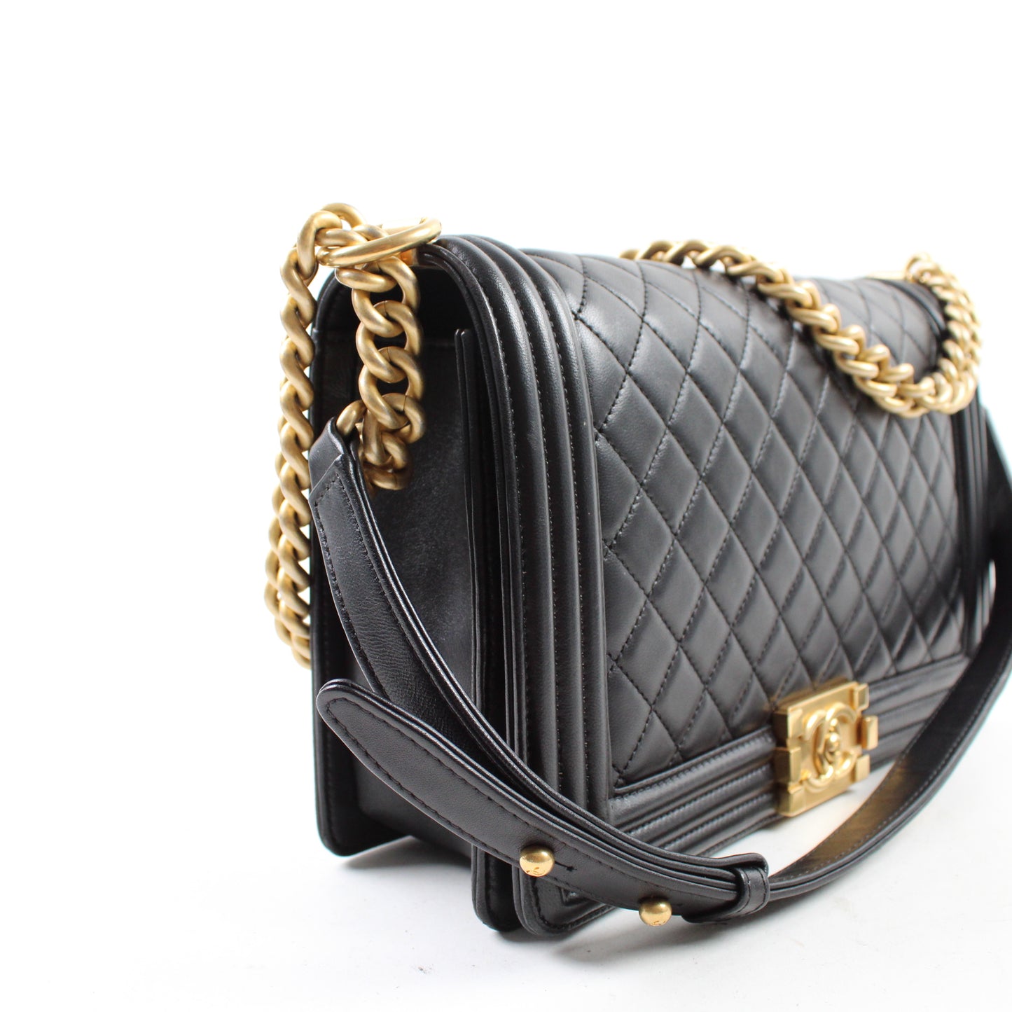 Chanel Boy New Medium