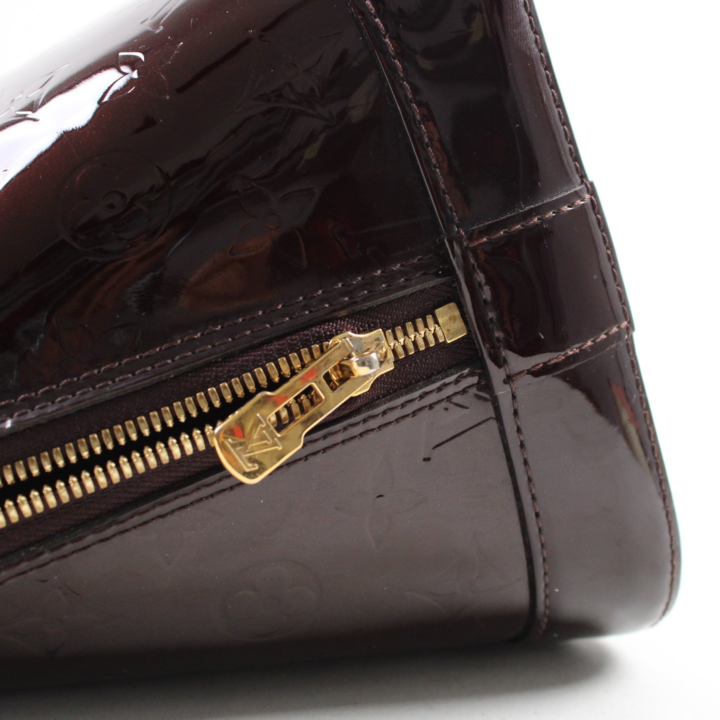 Louis Vuitton Alma Gm In Vernis Amaranto