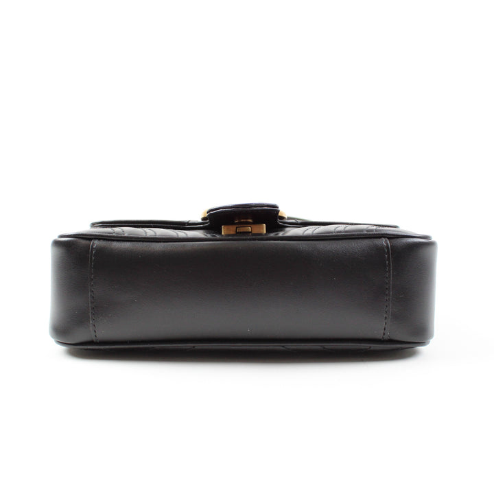 Gucci GG Marmont Piccola