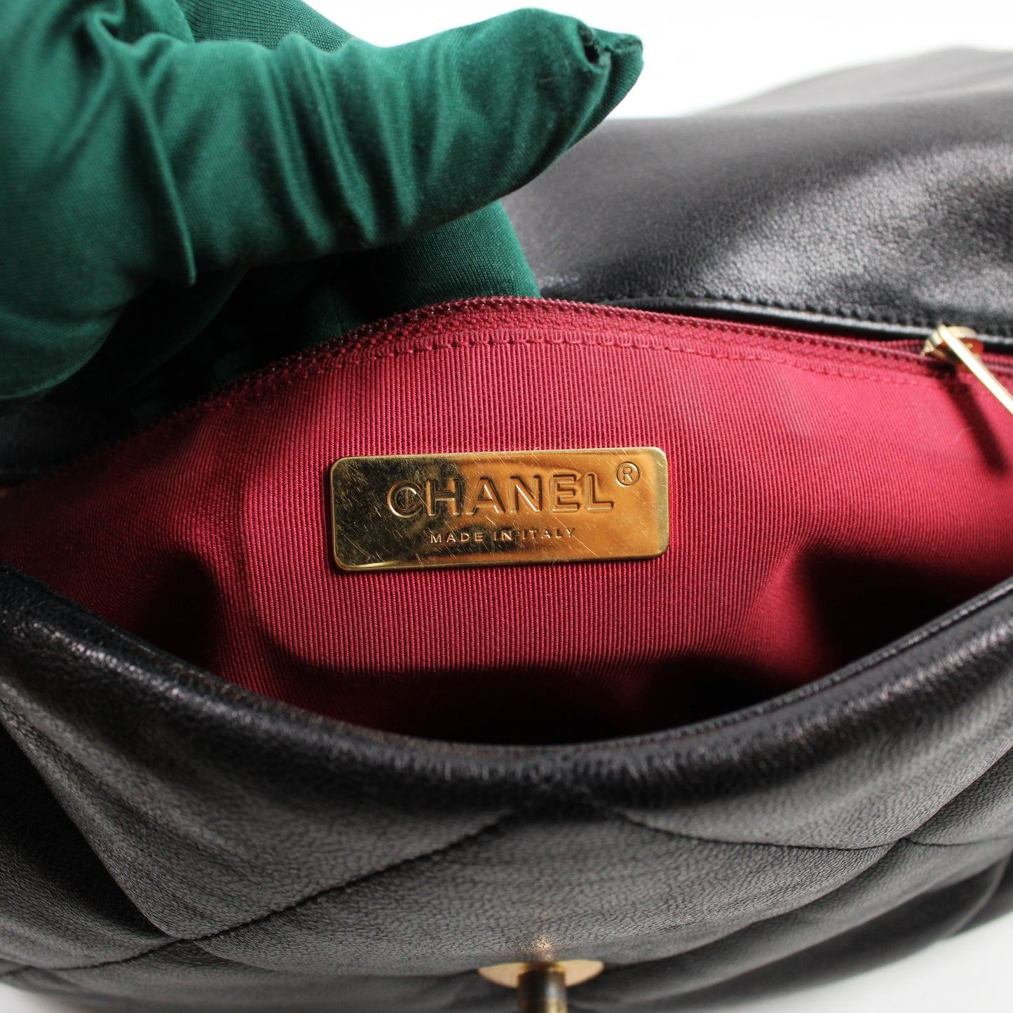 Chanel 19 Grande