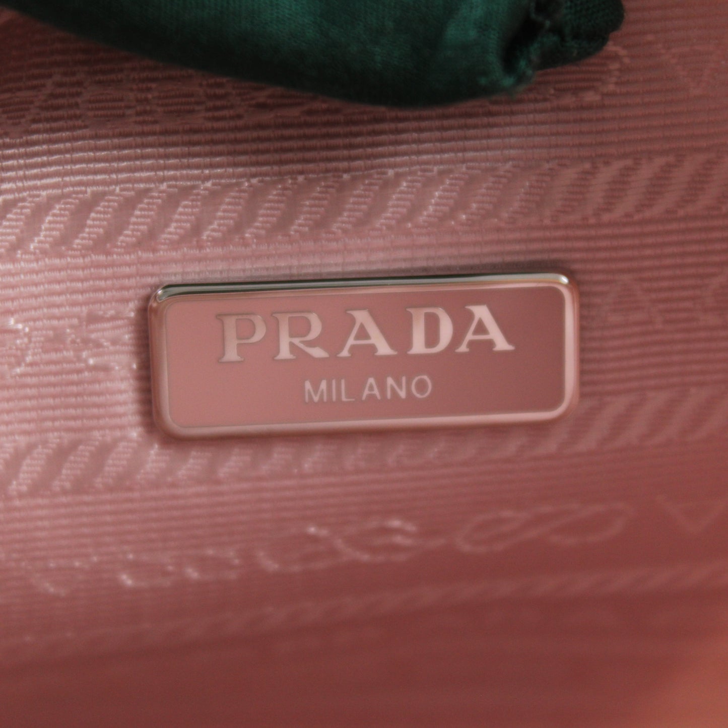 Prada Re-Edition 2000 Re-Nylon