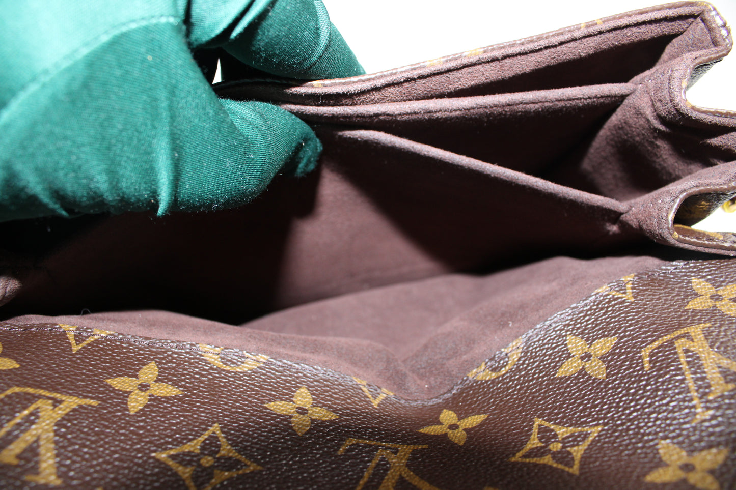 Louis Vuitton Pochette Métis Monogram