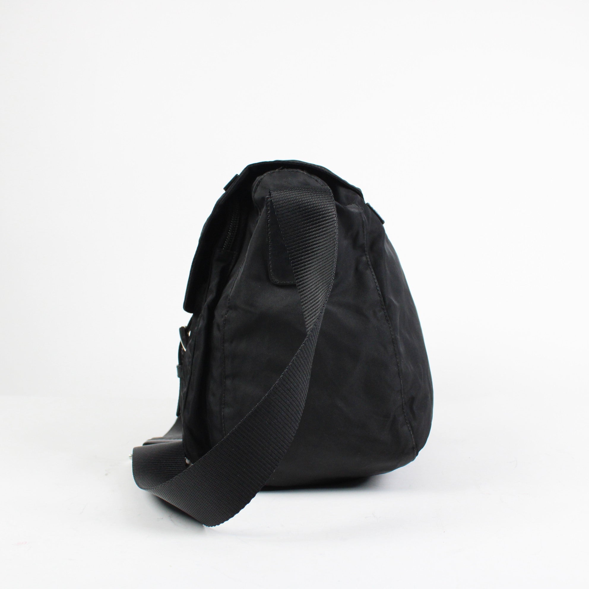 Prada Borsa A Tracolla In Re-Nylon – Luxrieme