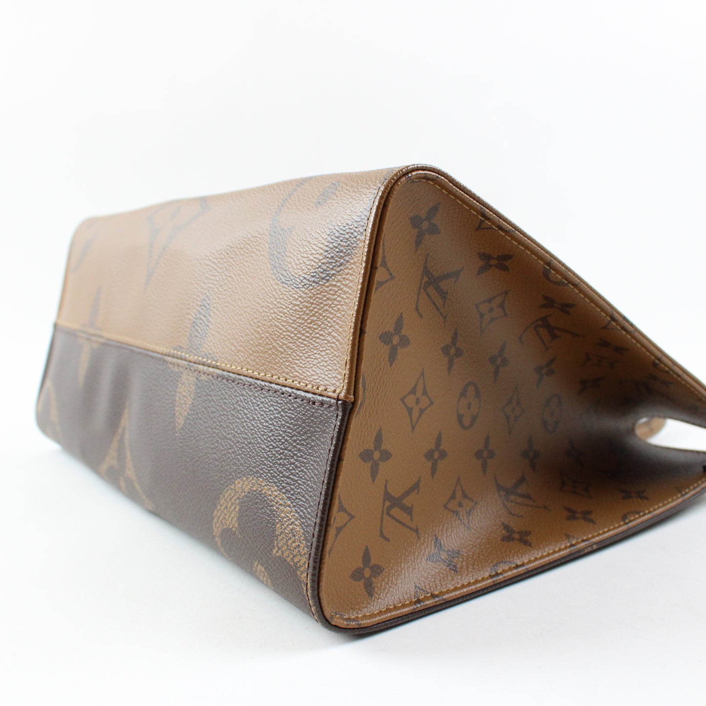 Louis Vuitton On The Go MM
