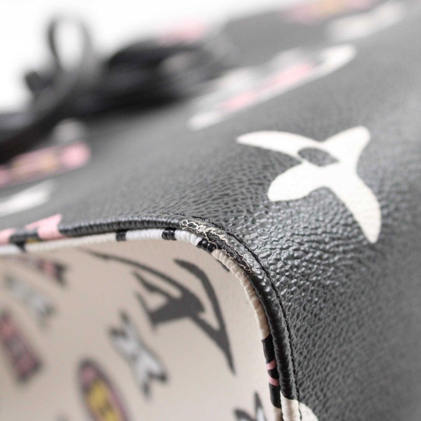 Louis Vuitton OnTheGo GM Wild At Heart