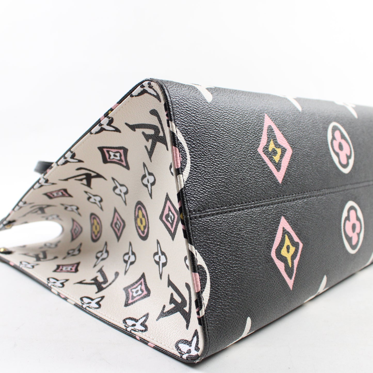 Louis Vuitton OnTheGo GM Wild At Heart