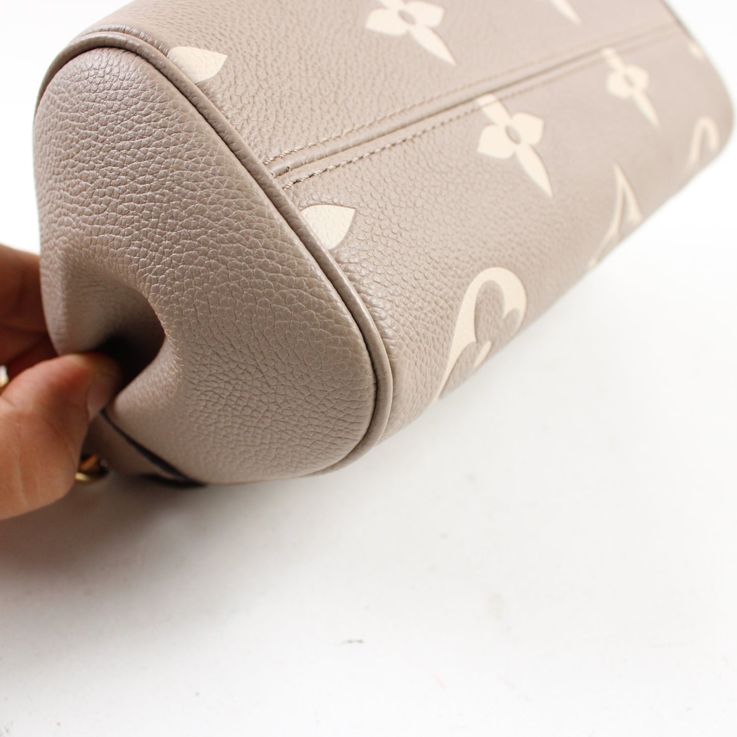 Louis Vuitton Pochette Favorite Empreinte Bicolore