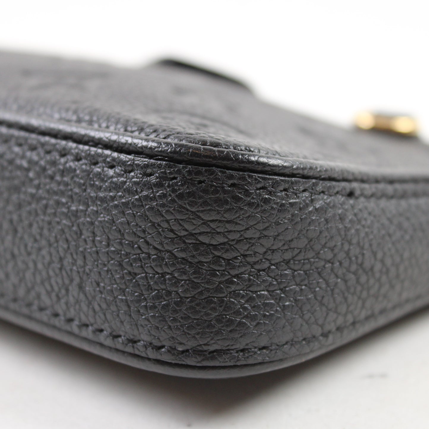 Louis Vuitton Easy Pouch On Strap