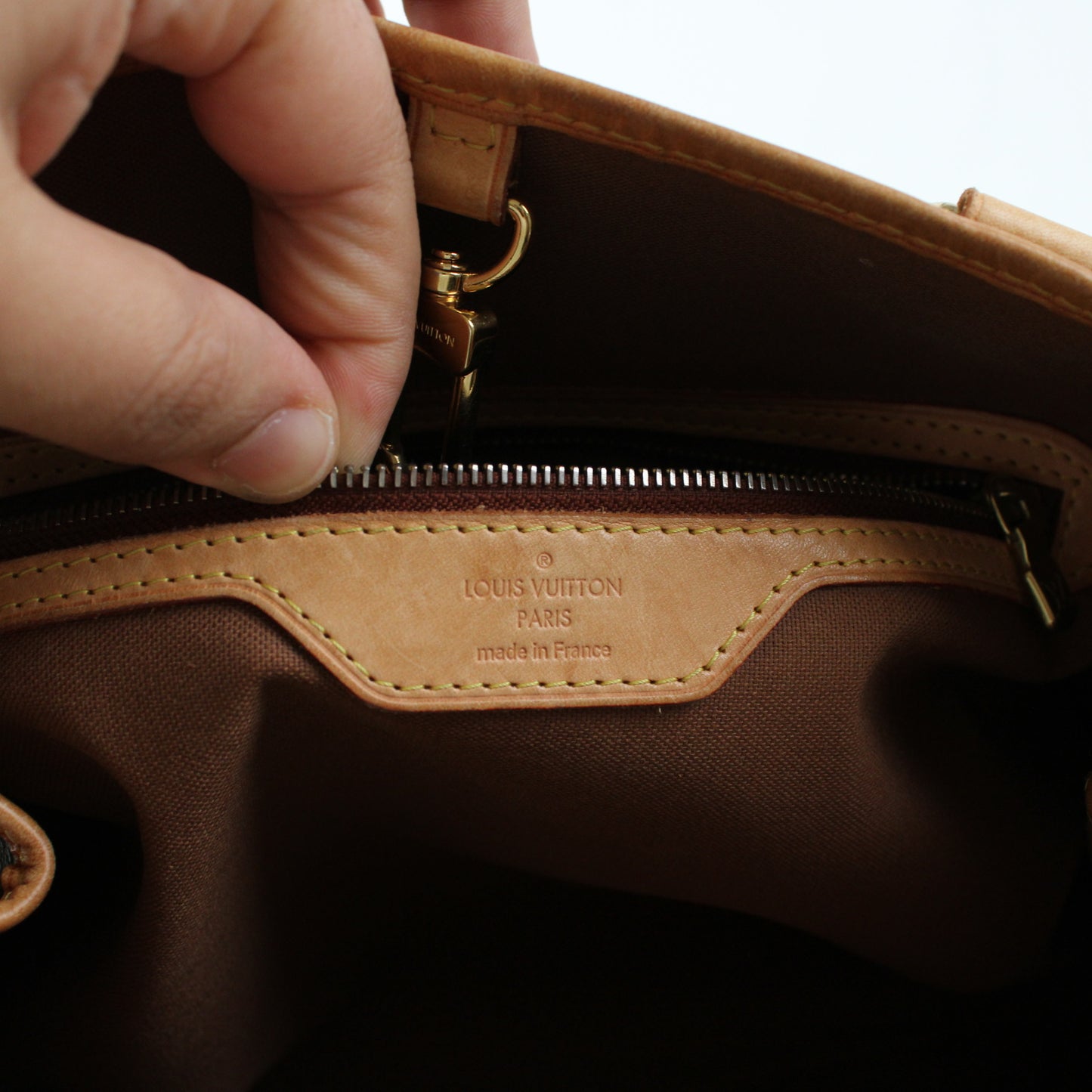 Louis Vuitton Batignolles Monogram