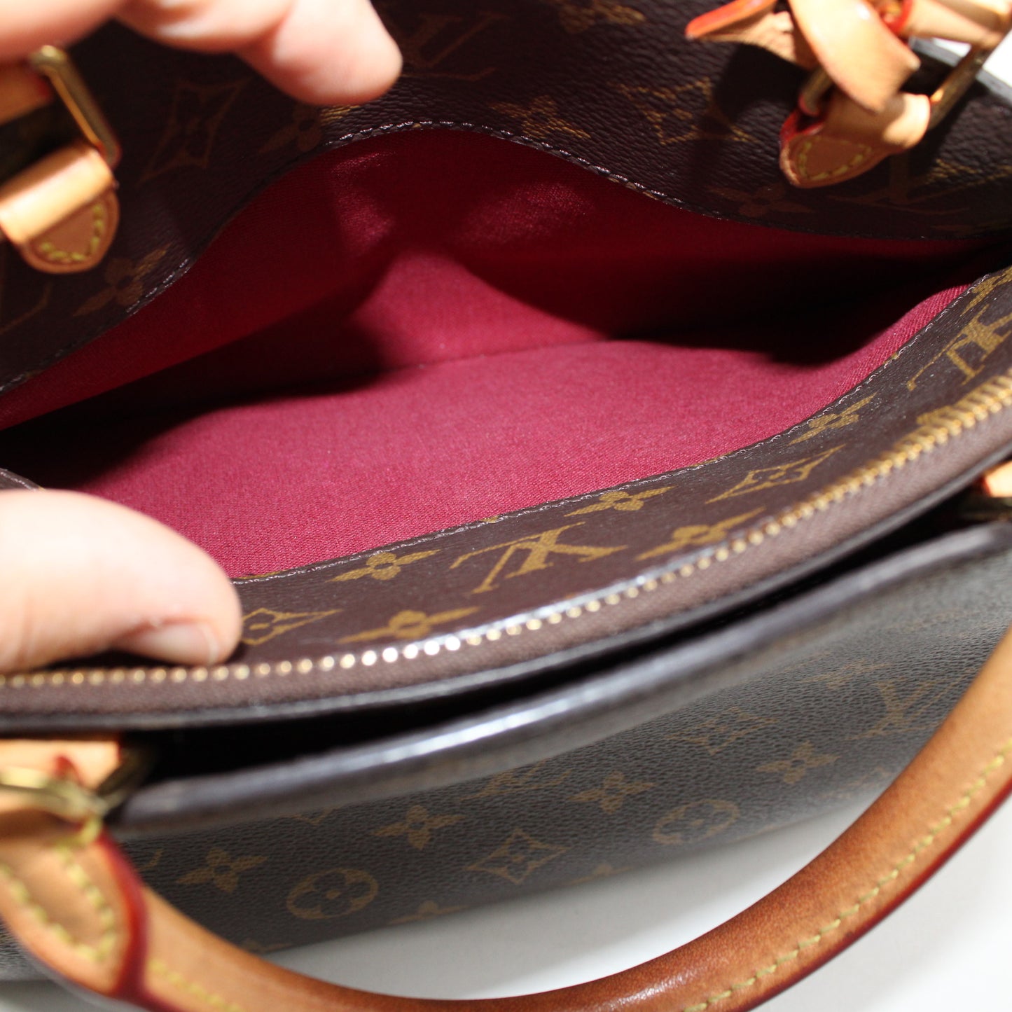 Louis Vuitton Petit Palais Monogram