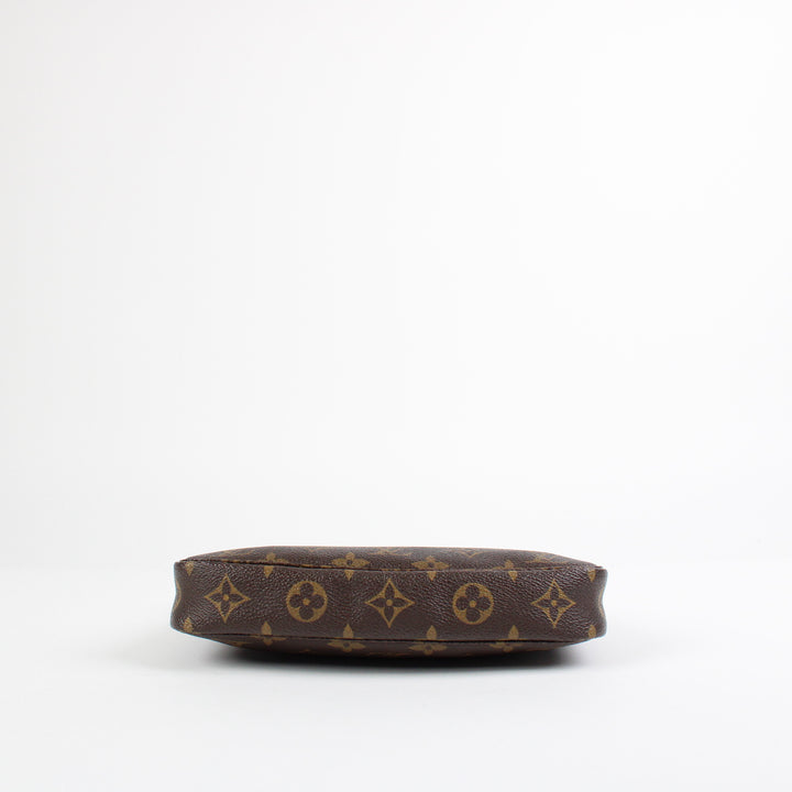 Louis vuitton Pochette Accessories  NM