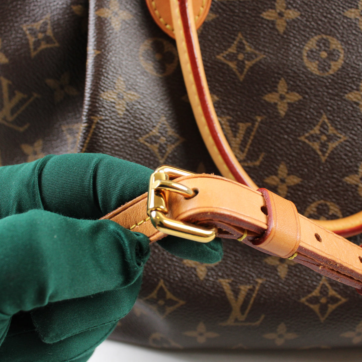 Louis Vuitton Turenne MM