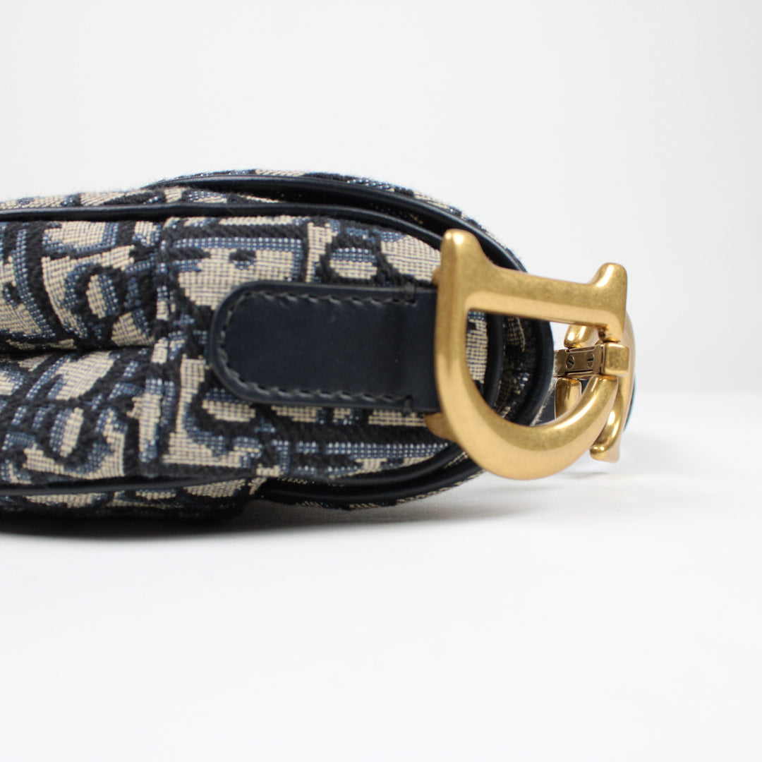 Christian Dior Saddle Monogram Media
