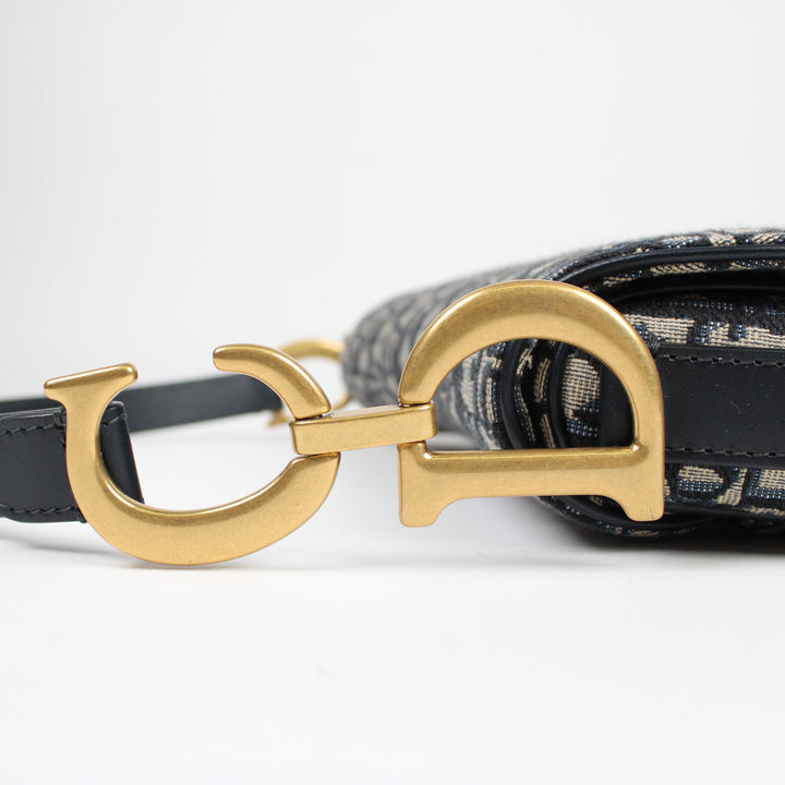 Christian Dior Saddle Monogram Media
