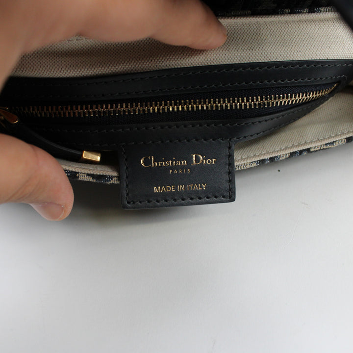 Christian Dior Saddle Monogram Media