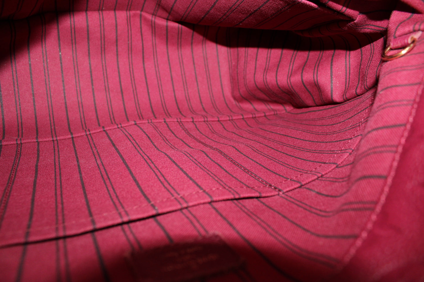 Louis Vuitton Artsy MM