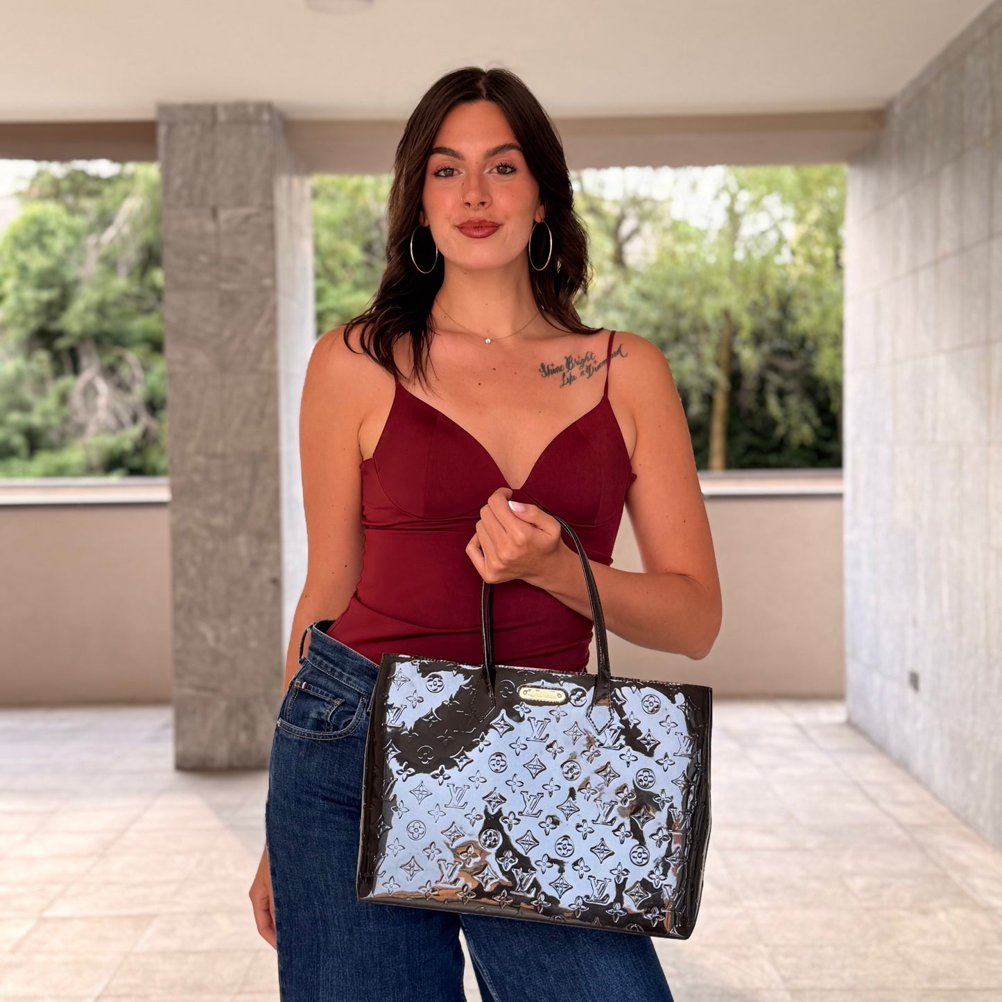 Louis Vuitton Wilshire MM Vernis