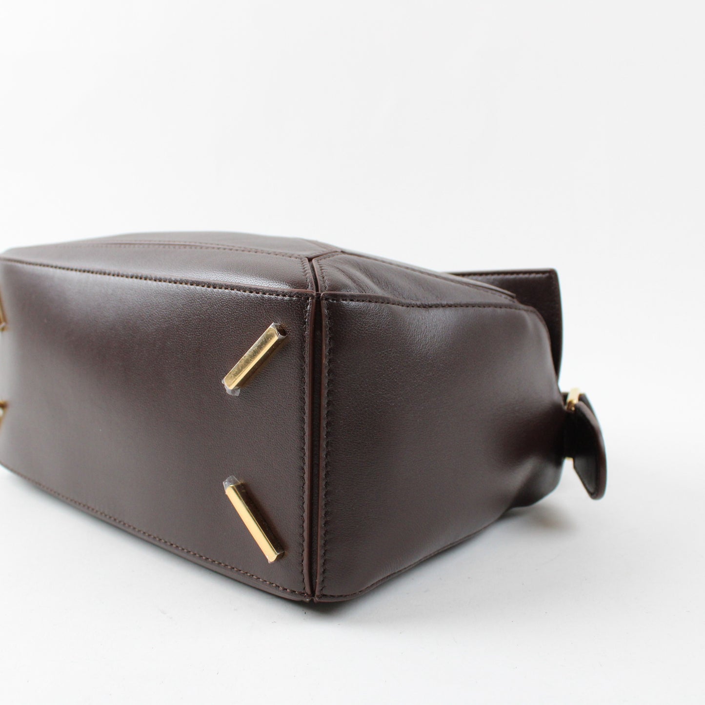 Loewe Puzzle Piccola