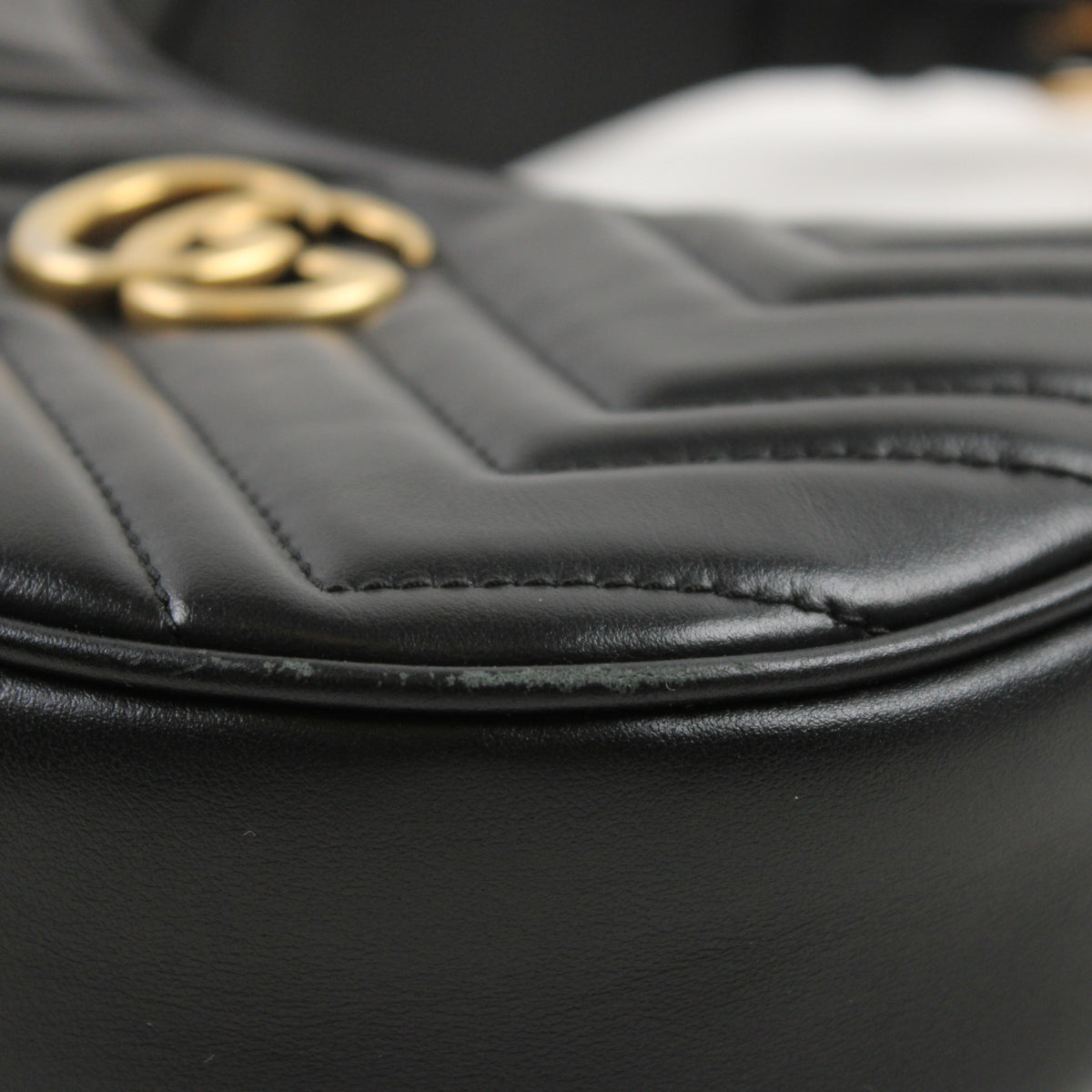 Gucci GG Marmont Mezzaluna