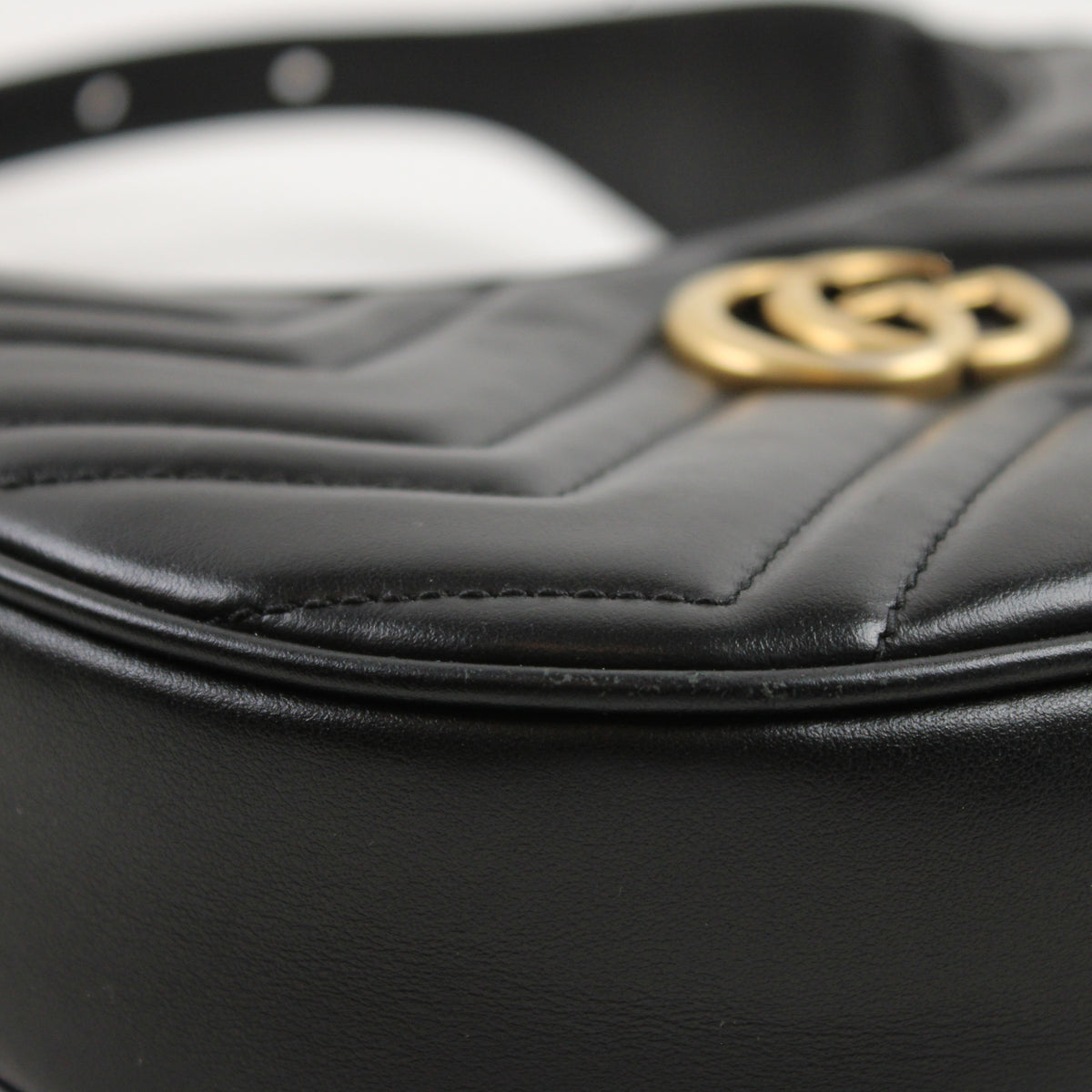 Gucci GG Marmont Mezzaluna