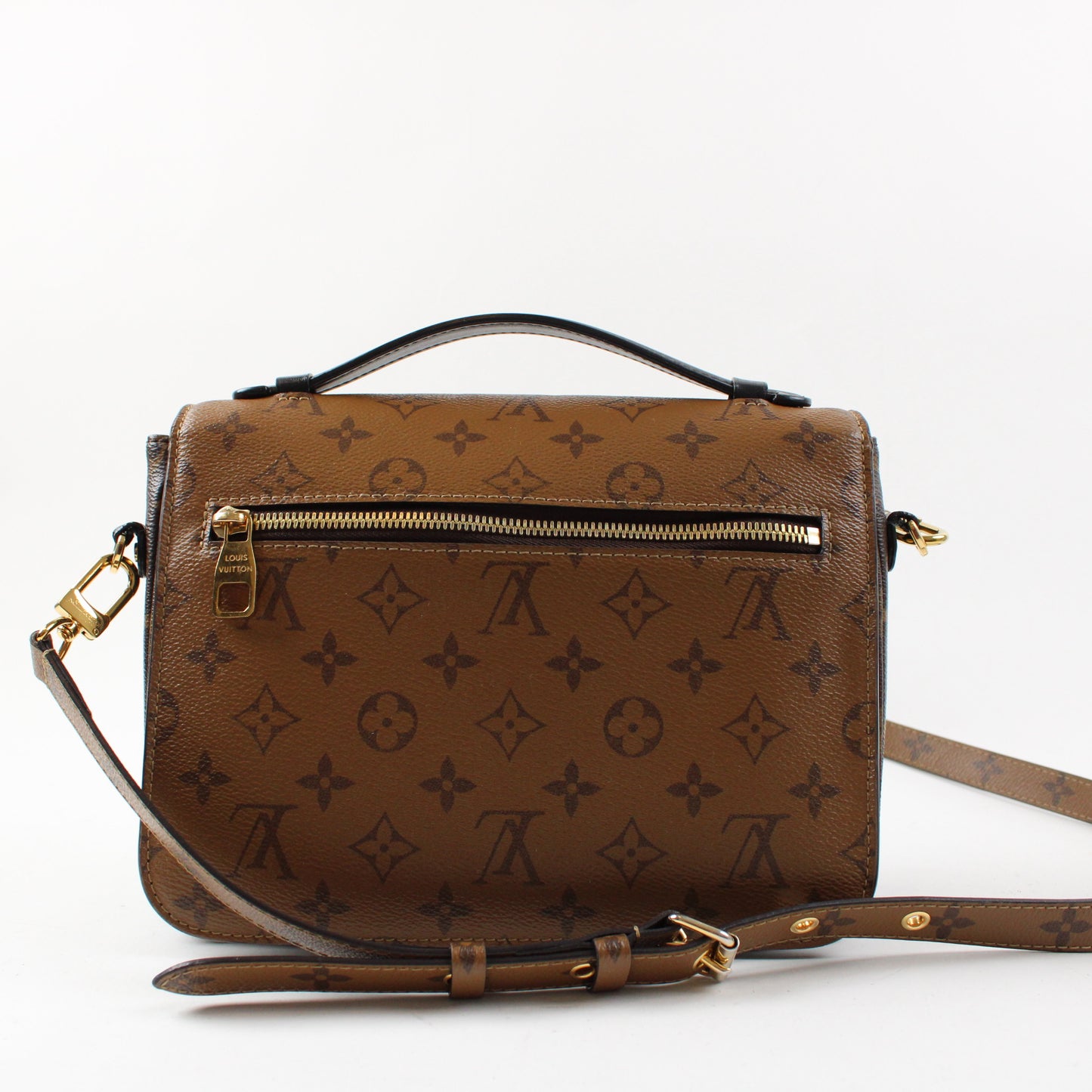 Louis Vuitton Pochette Metis Reverse
