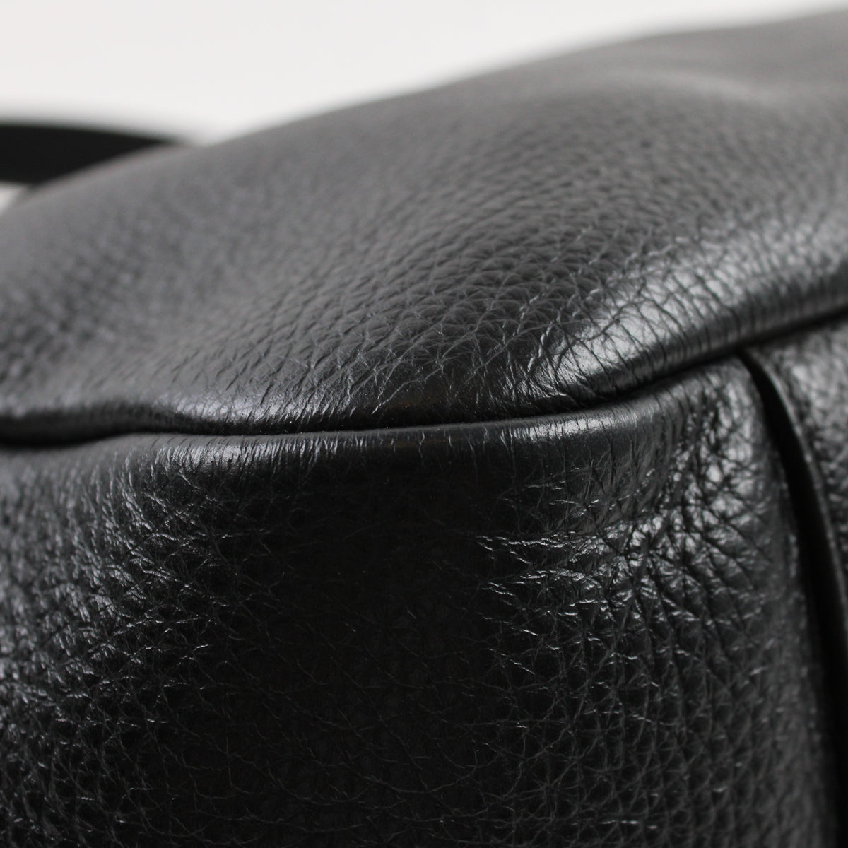 Saint Laurent Le 5 à 7 Bea Large