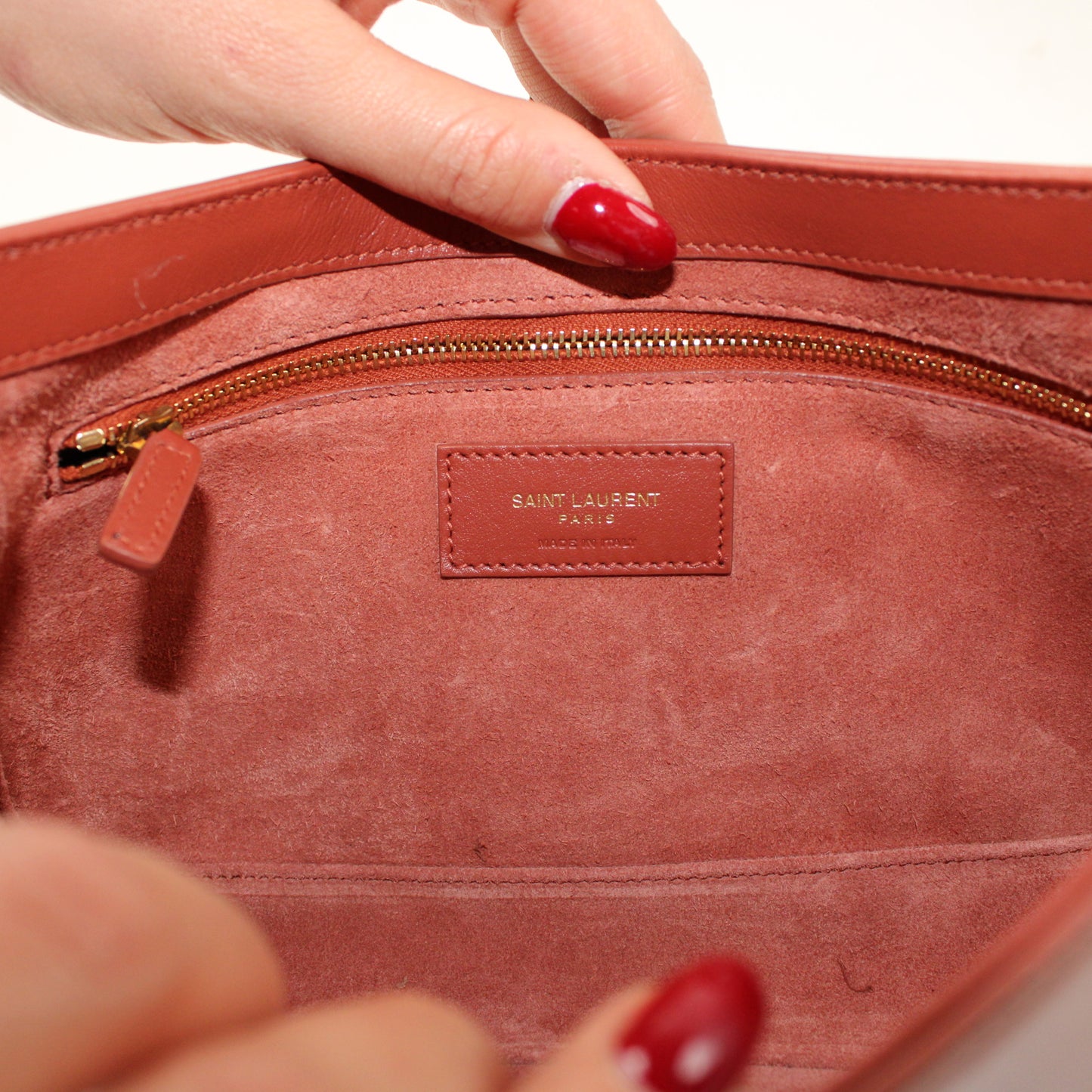 Saint Laurent Le 5 À 7 Vernice