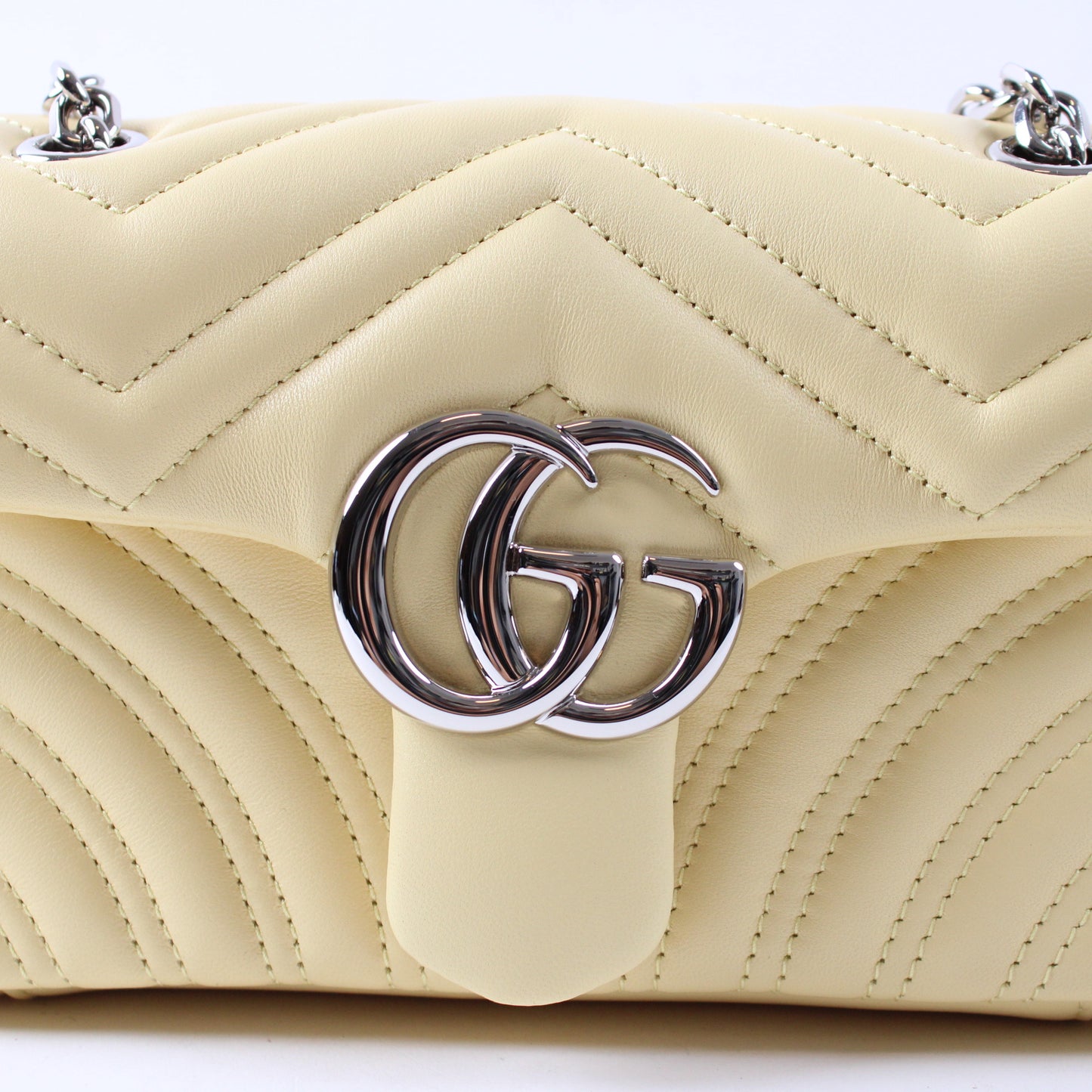 Gucci GG Marmont Piccola