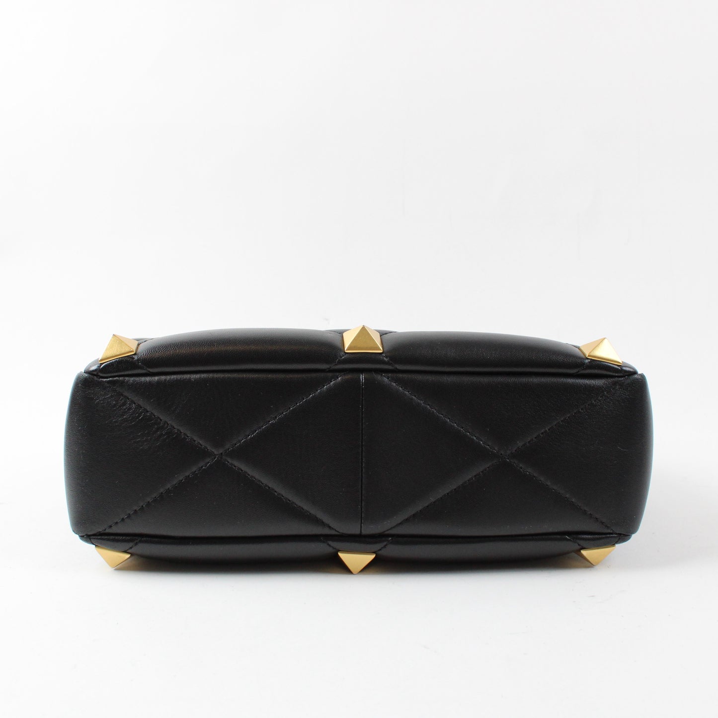 Valentino Garavani Roman Stud Media