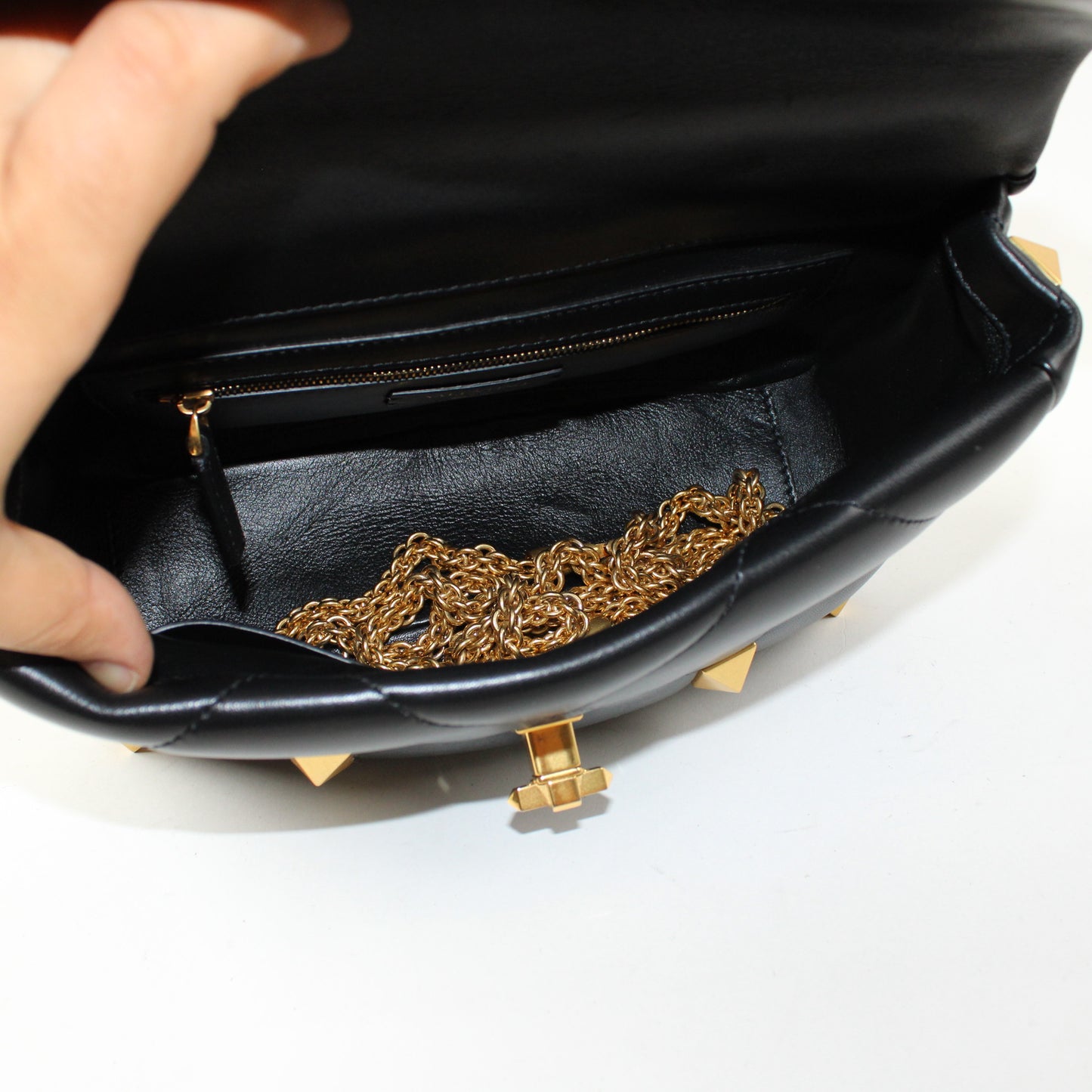 Valentino Garavani Roman Stud Media