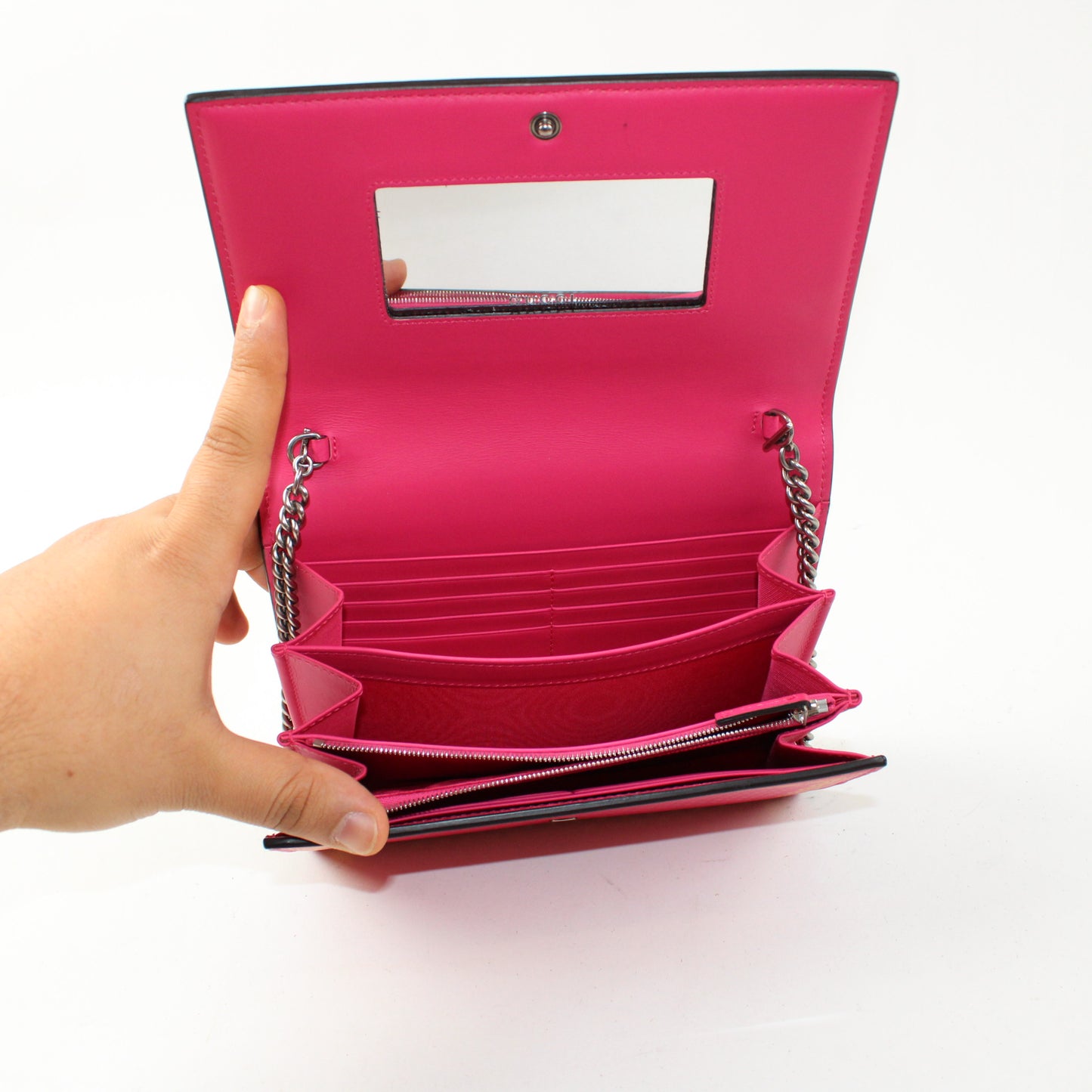 Gucci Sega Wallet On Chain