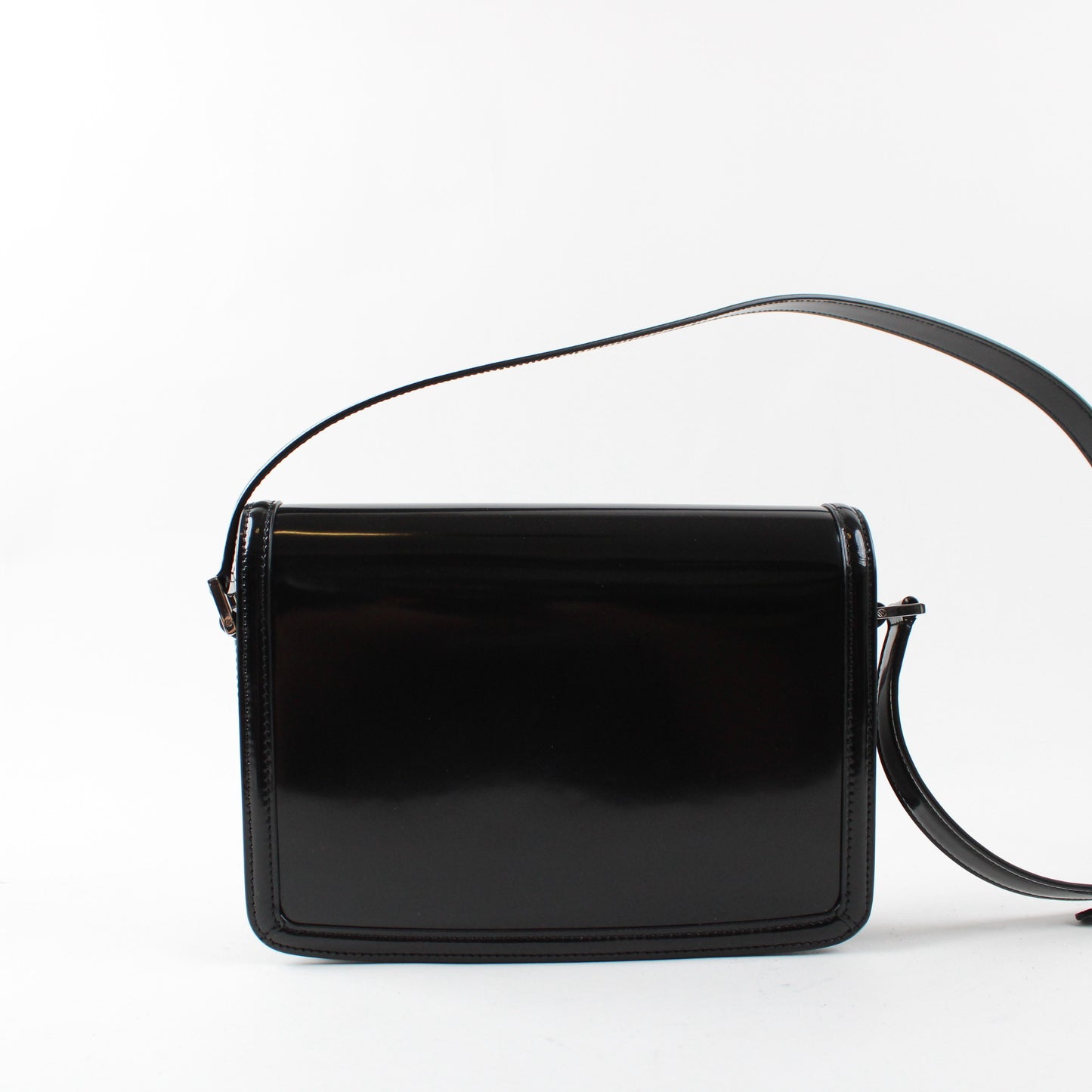 Saint Laurent Solferino Media