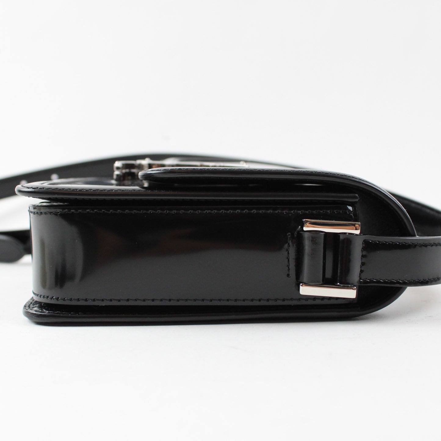 Saint Laurent Solferino Media