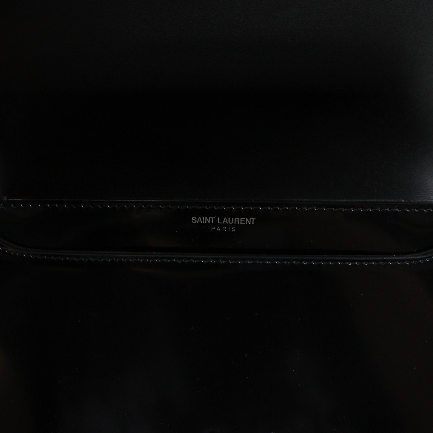 Saint Laurent Solferino Media