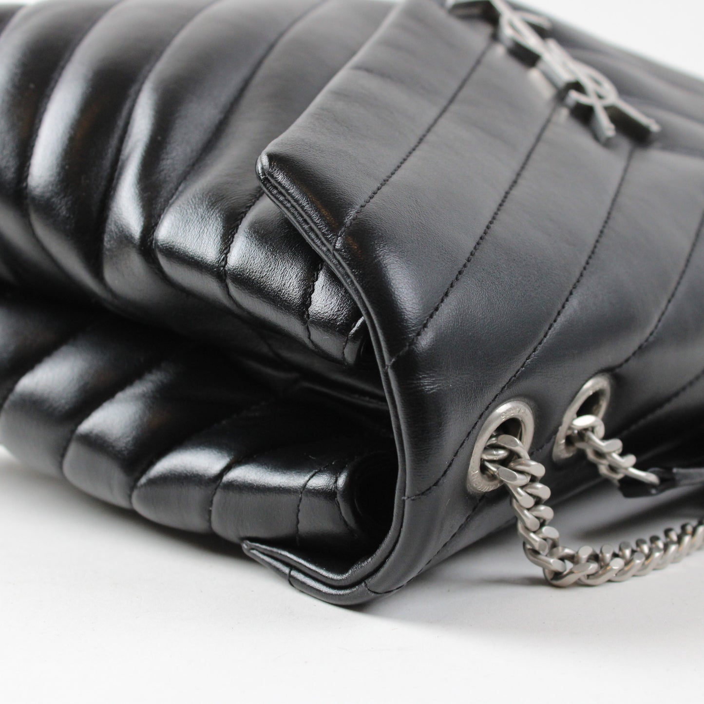 Saint Laurent Lou Lou Media