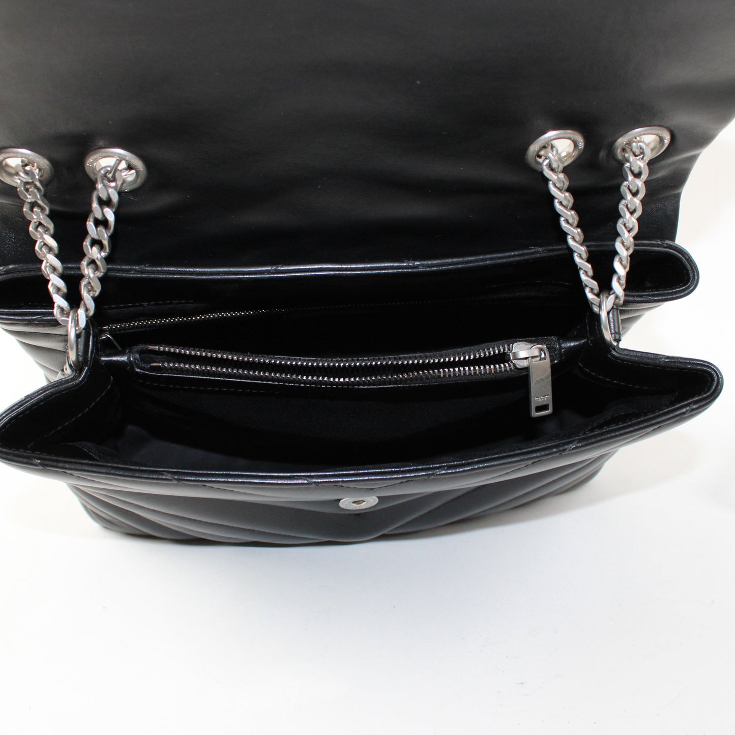 Saint Laurent Lou Lou Media