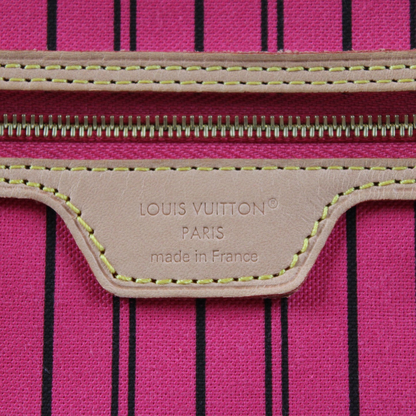 Louis Vuitton Neverfull MM Inside Out