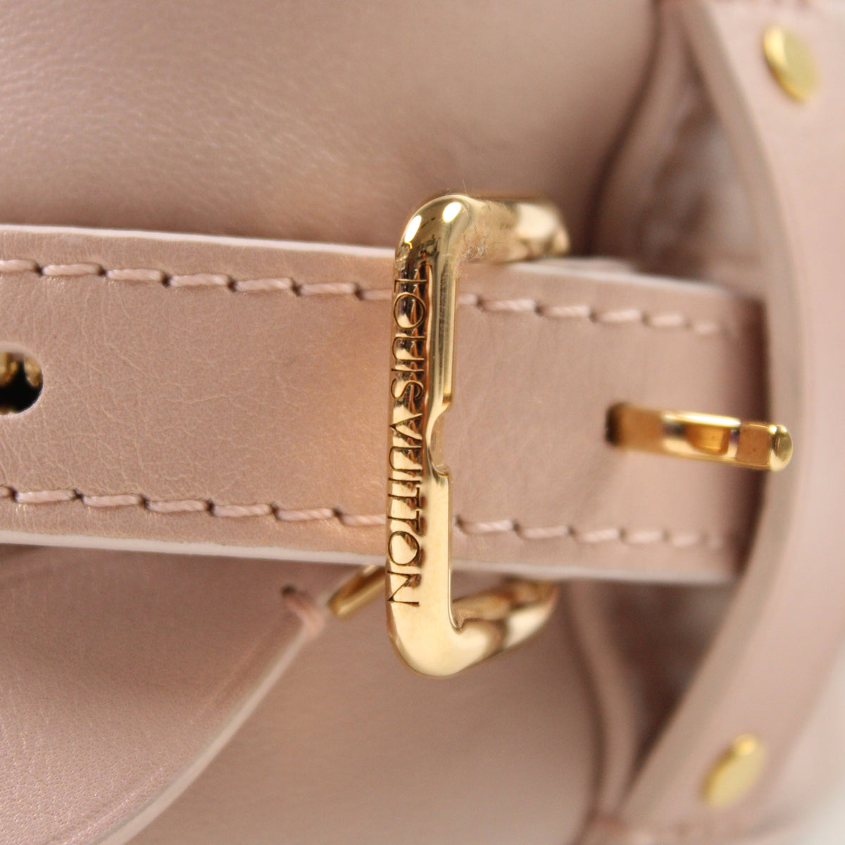 Louis Vuitton Fall In Love Sac Coeur