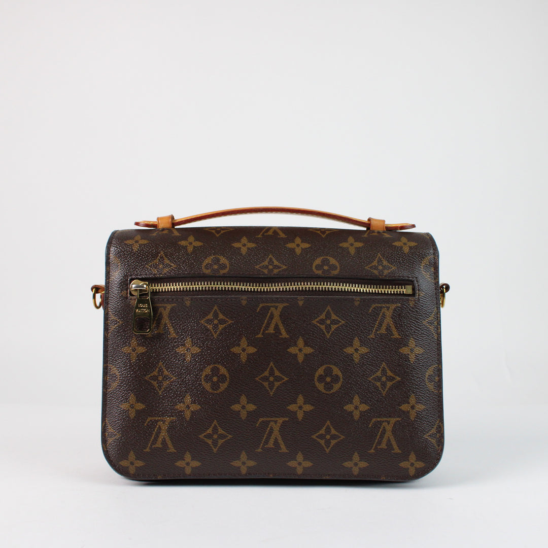 Louis Vuitton Pochette Metis