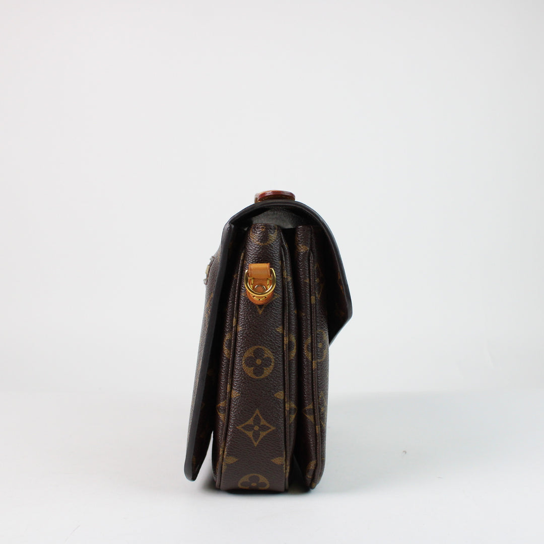 Louis Vuitton Pochette Metis