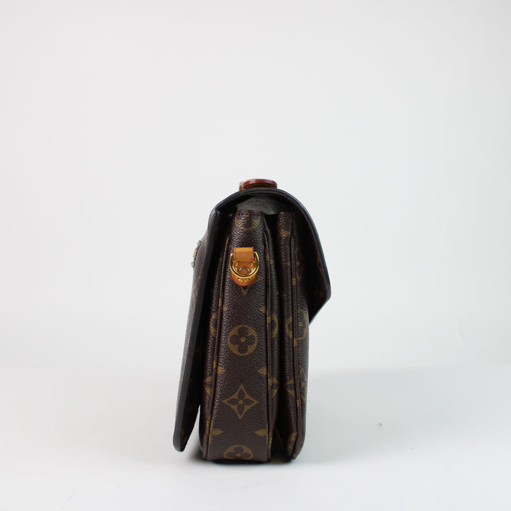 Louis Vuitton Pochette Metis
