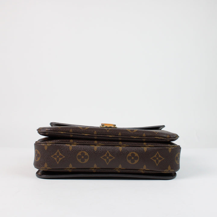 Louis Vuitton Pochette Metis