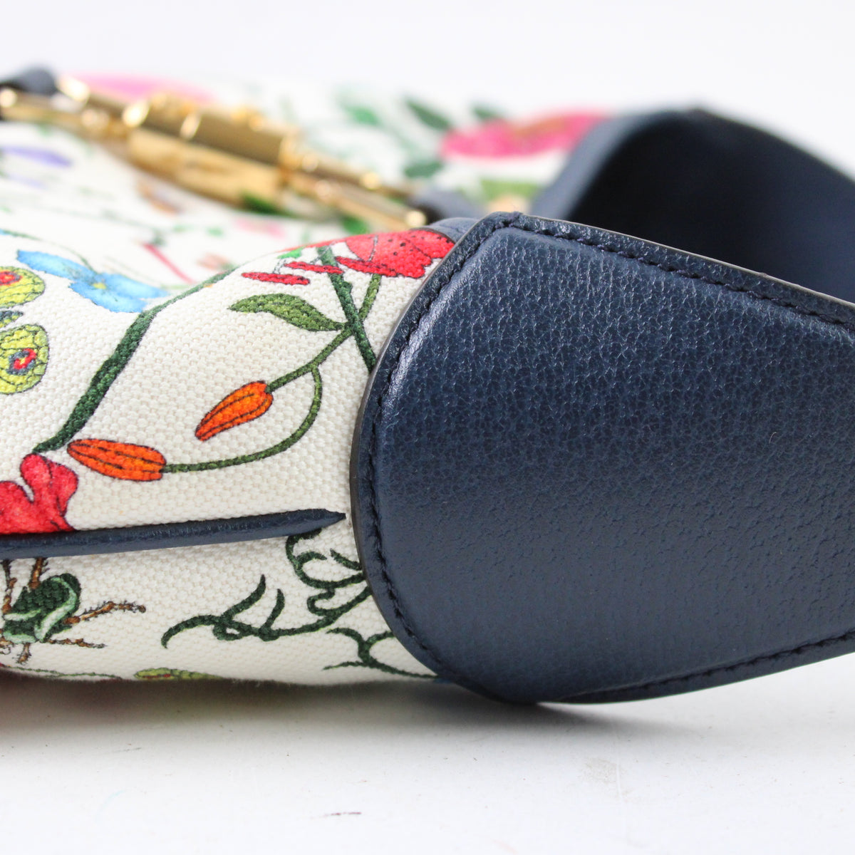 Gucci Jackie Flora