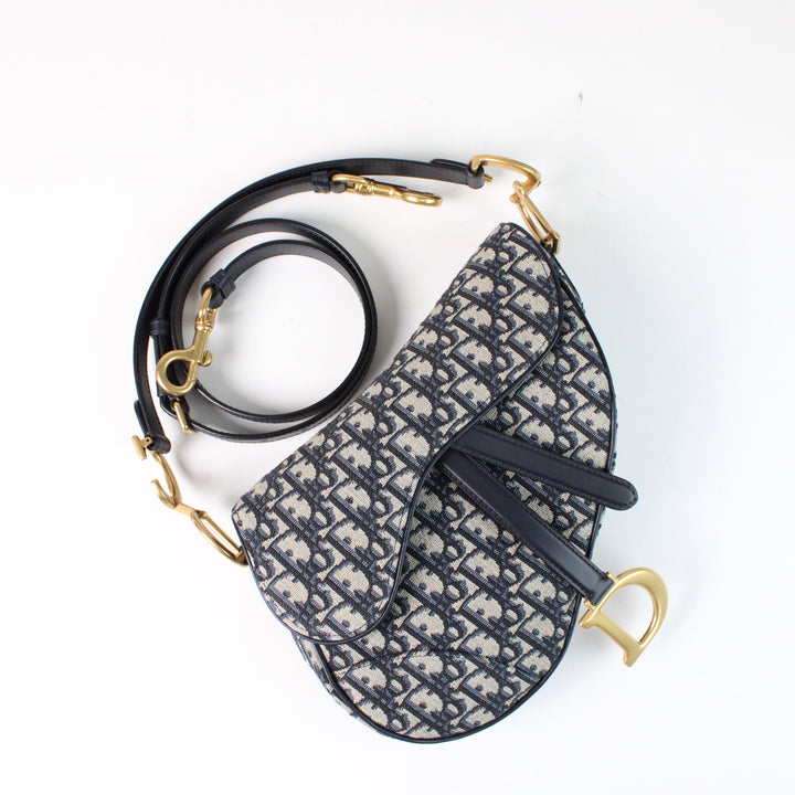 Christian Dior Saddle Monogram Media