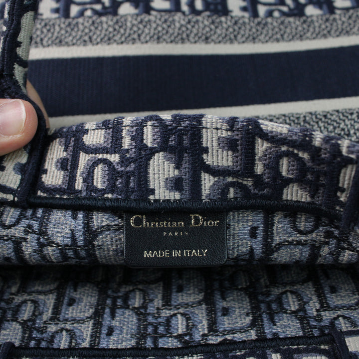 Christian Dior Booktote Grande