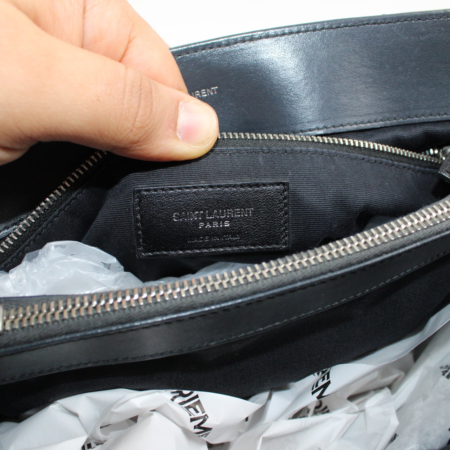 Saint Laurent Lou Lou Media