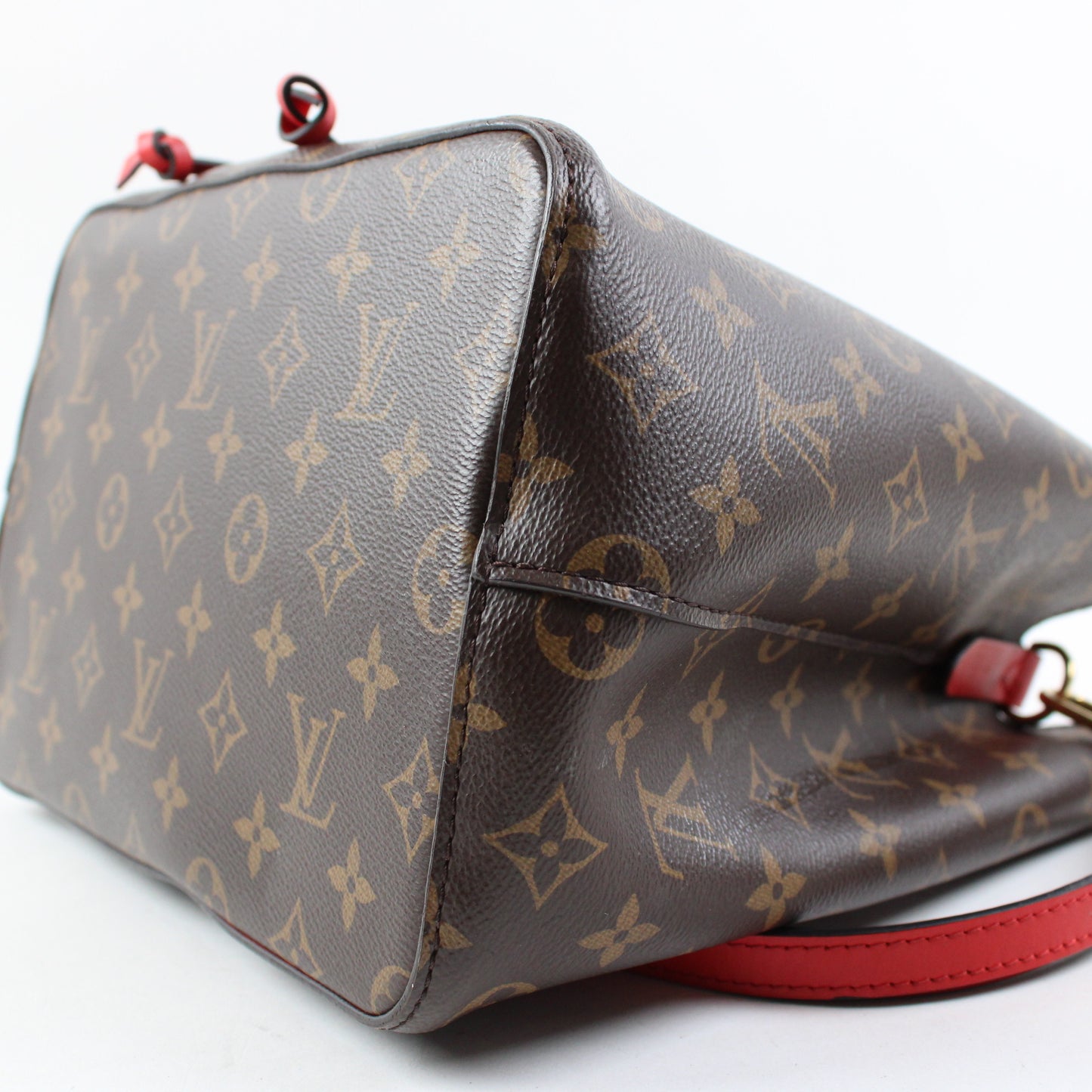 Louis Vuitton Neo Noe MM