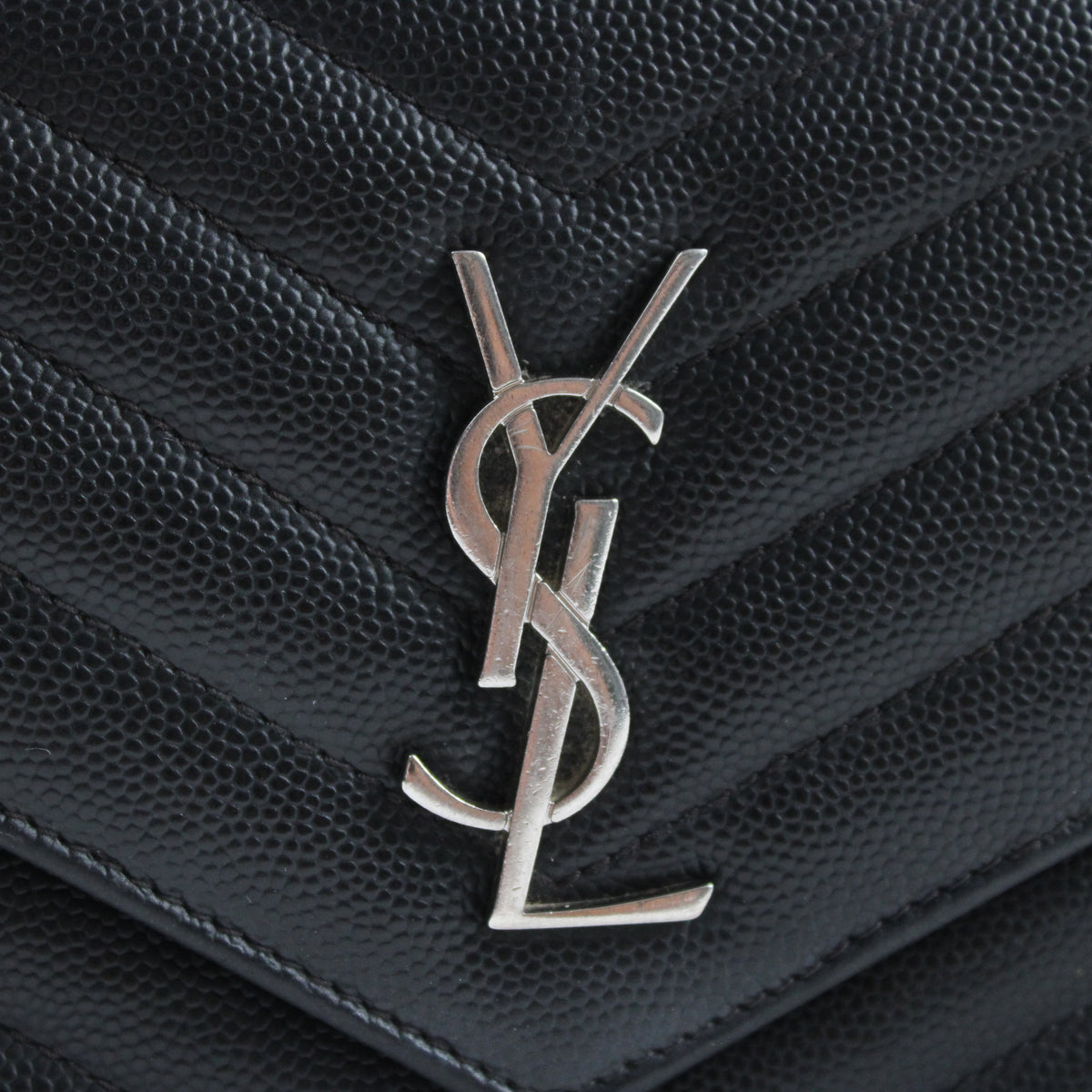 Saint Laurent Cassandre Portafoglio A Catena