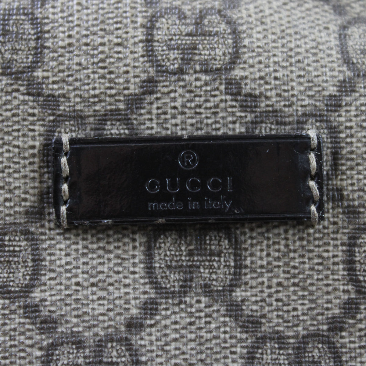 Gucci GG Supreme Joy