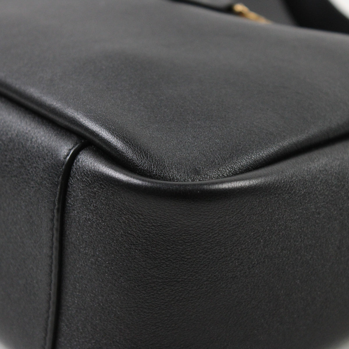 Saint Laurent Le 5 à 7 Morbida Small